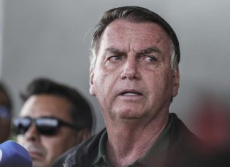 Corte Suprema de Brasil impone grillete electrónico a Bolsonaro para evitar su fuga Brasil impone severas restricciones a Bolsonaro por intento de golpe