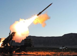 Exasesor de Defensa: EEUU sólo tiene misiles para resistir guerra de ocho días Pese a pocas reservas de armamento EEUU tendría que recurrir a armas nucleares, advierte Exasesor