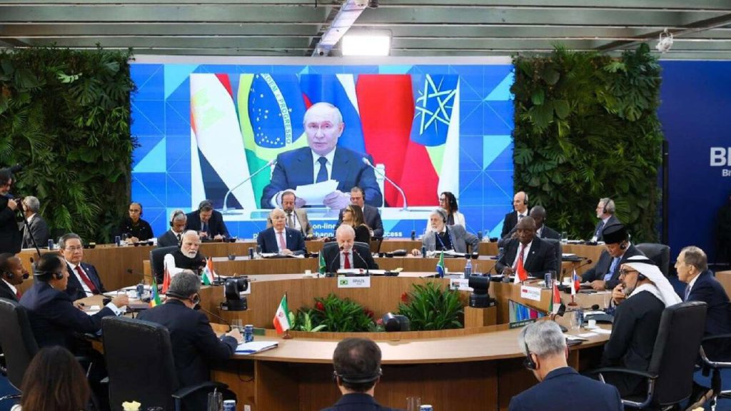Analistas prevén que la amenaza de Trump refuerce la cohesión del bloque BRICS
