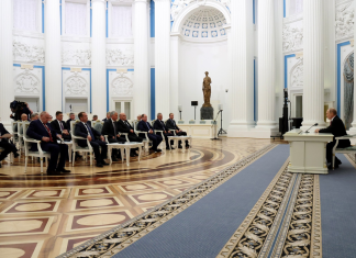 Putin destaca avances con Trump en la cumbre de Alaska Putin califica de “útil” su reunión con Trump y resalta avances