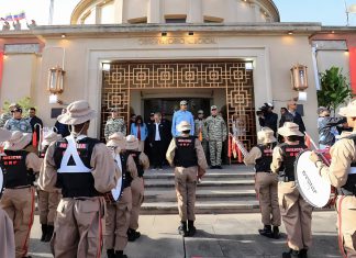 Venezuela denuncia patético “show” de EEUU contra Maduro y llama a defender la soberanía La vicepresidenta asegura que Venezuela responderá con organización popular y unidad nacional,