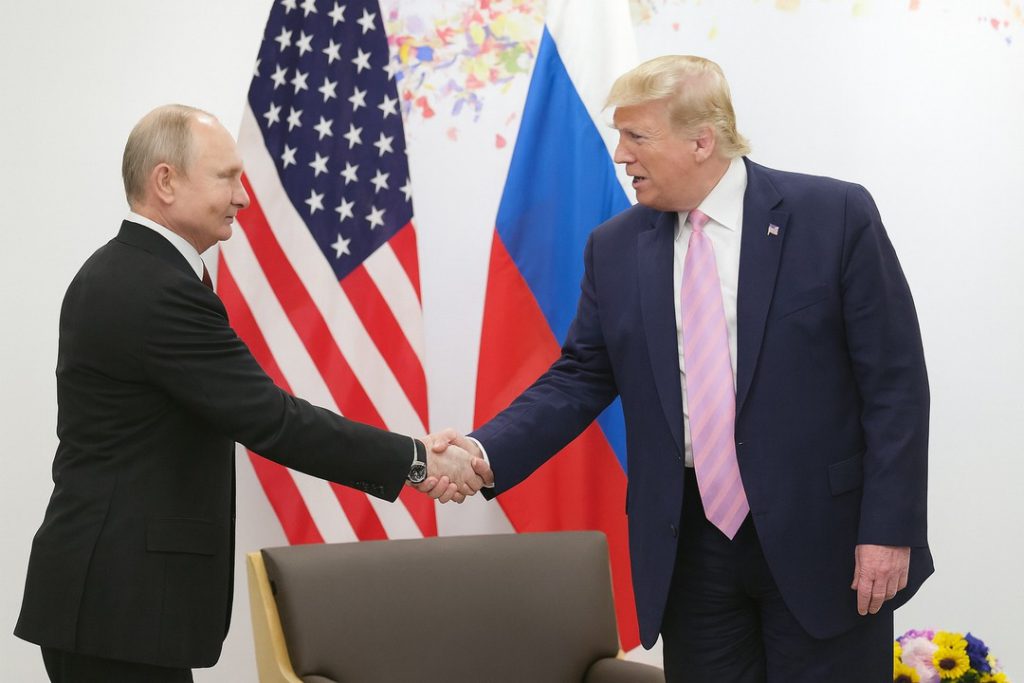 Trump anticipa altas expectativas en la cumbre con Putin en Alaska