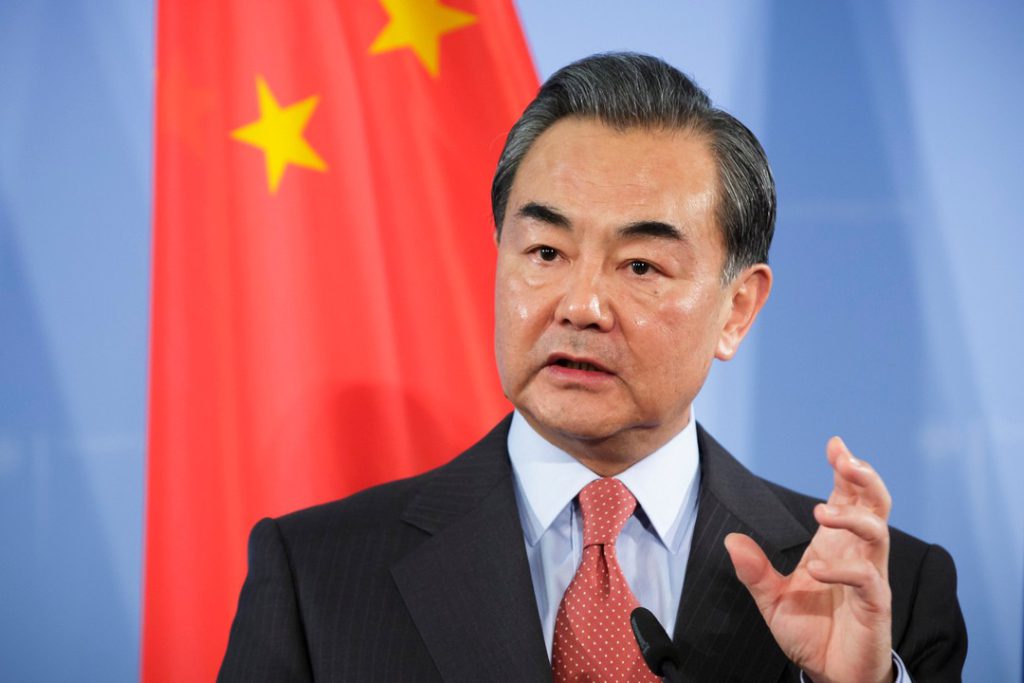 Wang Yi destaca el compromiso de China con la resolución pacífica de conflictos 