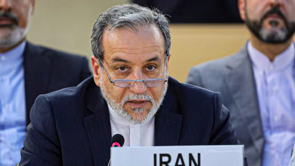 Canciller de Irán, Abbas Araghchi, denuncia la pérdida de confianza en occidente tras reincorporación de sanciones 