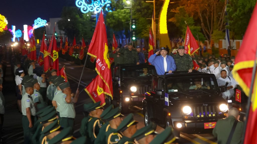 Más de 2.500 efectivos participaron en desfile militar del Ejército nicaragüense