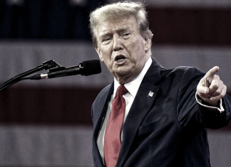 Trump amenaza con imponer arancel del 100 % a las películas extranjeras Analistas advierten que la medida anunciada por Donald Trump podría generar tensiones comerciales y alza de precios internos.