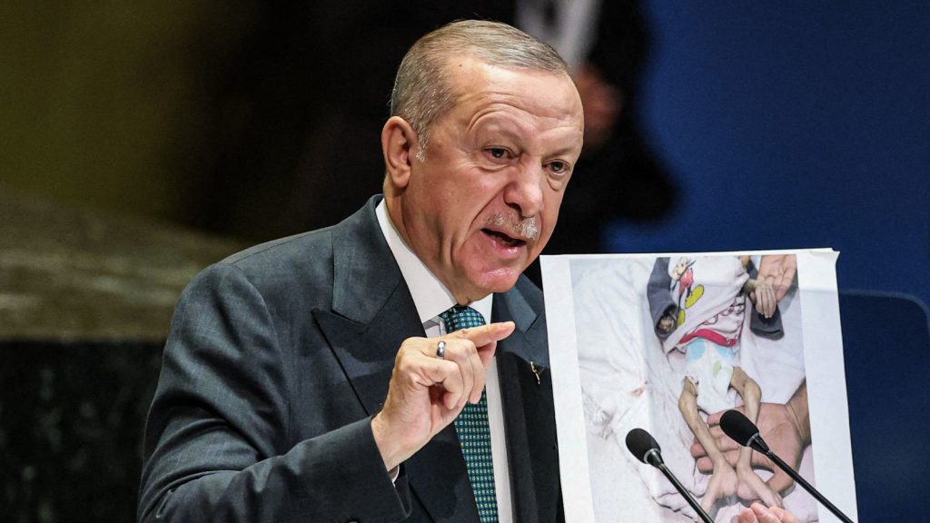 Erdogan acusa a Israel de genocidio y denuncia uso del hambre como arma en Gaza