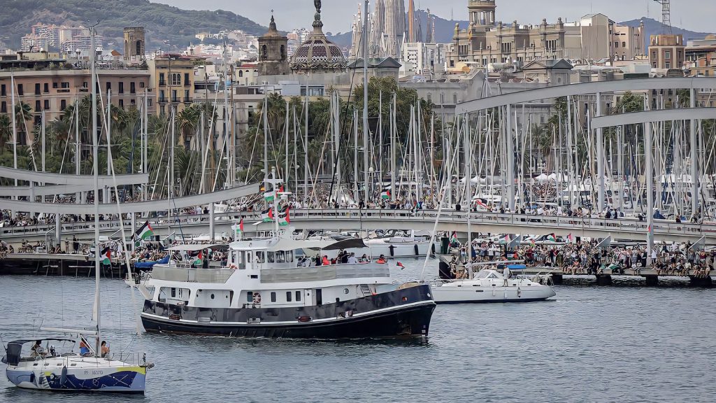 Flotilla Global Sumud rumbo a Gaza sufre ataque con más de 15 drones frente a Creta