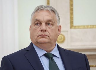 Hungría insta a Europa dejar arrogancia y buscar diálogo con Moscú Viktor Orbán insta a la UE a abandonar la arrogancia y crear alianza con Moscú.