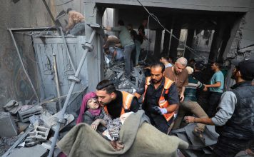 Más de 10.000 palestinos continúan bajo los escombros en Gaza Defensa Civil Palestina denuncia ataques contra rescatistas en Gaza