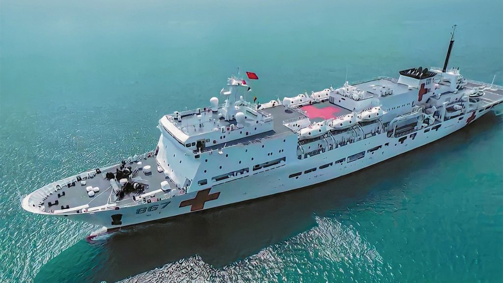 El buque “Arca de la Ruta de la Seda 867” brindará atención médica gratuita durante un mes en el país.