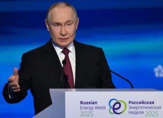 Putin denuncia que Occidente distorsiona la arquitectura energética global
