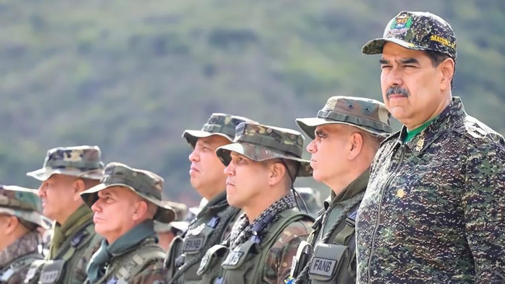 Presidente Nicolás Maduro despliega fuerzas en toda la costa venezolana ante la presión de EEUU 