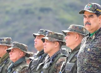 Venezuela activa ejercicios defensivos en zonas costeras Presidente Nicolás Maduro despliega fuerzas en toda la costa venezolana ante la presión de EEUU