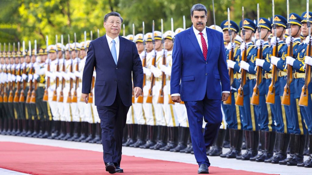 Beijing califica de amenaza las maniobras militares de EEUU en el mar Caribe