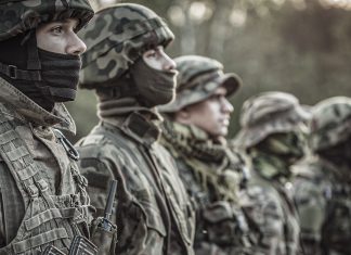 Alcalde de Kiev propone bajar la edad de reclutamiento ante deserción militar Ucrania enfrenta descontento por movilización forzosa y propone reclutar jóvenes de 22 años