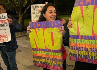Ecuador rechaza instalación de bases militares extranjeras en su territorio Un 61,6 % de ciudadanos rechazaron la propuesta para el cambio de Constitución