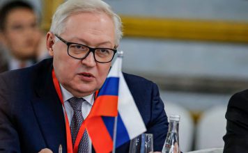 Rusia: EEUU es el culpable de las tensiones en el Caribe Rusia rechaza ataques militares de Estados Unidos estadounidense en aguas internacionales