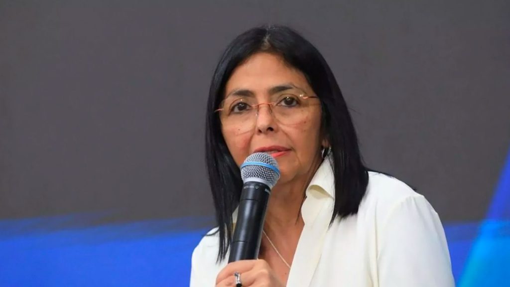 Delcy Rodríguez denuncia plan de Washington para someter a Venezuela