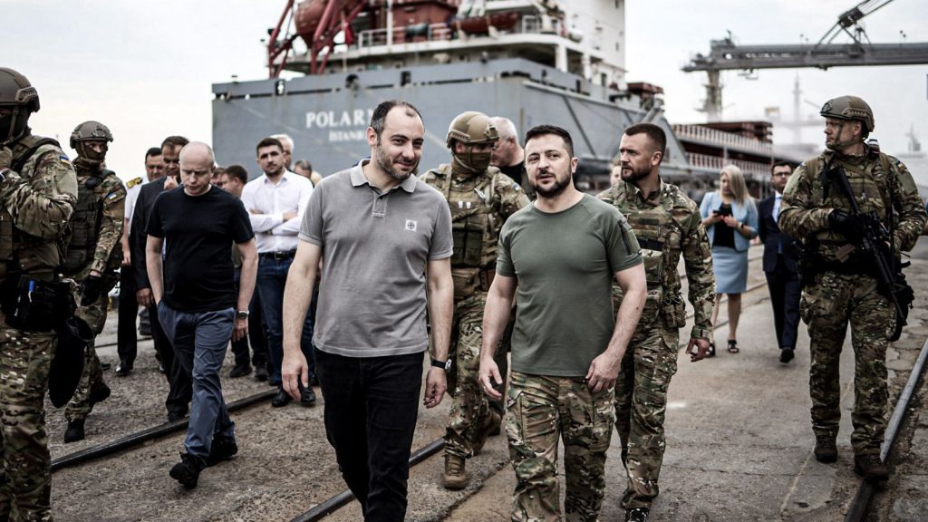 Funcionarios ucranianos manipularon el valor del puerto para ejecutar la subasta fraudulenta