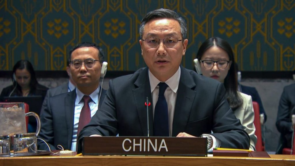 Diplomático chino insta a Washington a cooperar y promover la paz en América Latina