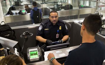 EEUU exigirá historial de redes sociales a viajeros Viajeros de 42 países deberán presentar historial de redes sociales por cinco años a EEUU