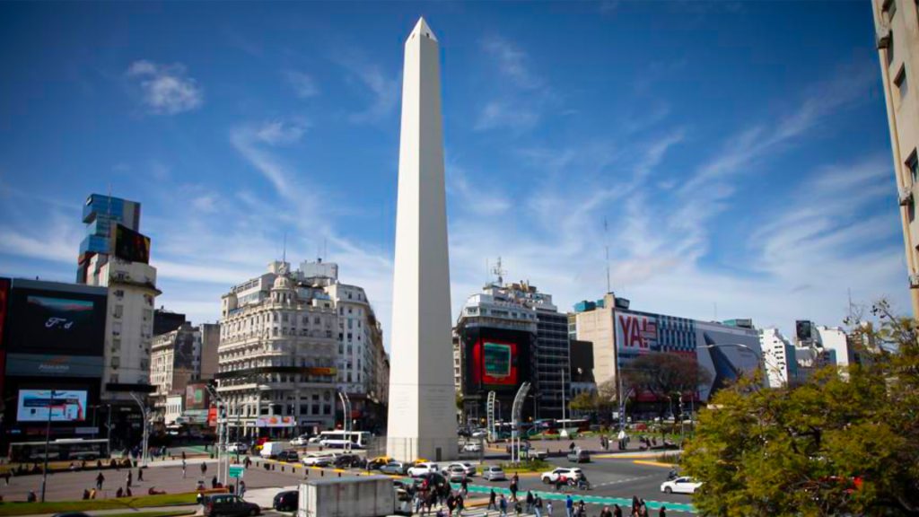 Informe del Banco Central estima inflación del 30,4 % para 2025