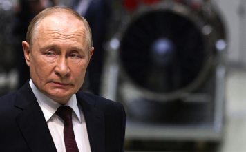 Rusia advierte que responderá firmemente al ataque con drones contra residencia oficial de Putin El Kremlin considera que el intento de ataque forma parte de una estrategia para escalar el conflicto y debilitar los esfuerzos diplomáticos en curso