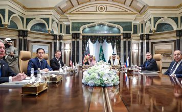 Rusia no quiere “espectáculos mediáticos” en acuerdos de paz Rusia está dispuesta al diálogo, pero rechaza espectáculo mediático en el proceso sobre Ucrania