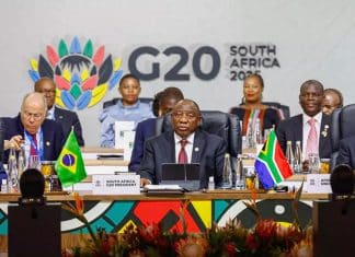 Sudáfrica reafirma su presencia en el G20 tras amenazas de Trump Ramaphosa acusa de desinformación flagrante las amenazas de Trump sobre el G20