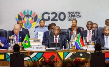 Sudáfrica reafirma su presencia en el G20 tras amenazas de Trump Ramaphosa acusa de desinformación flagrante las amenazas de Trump sobre el G20
