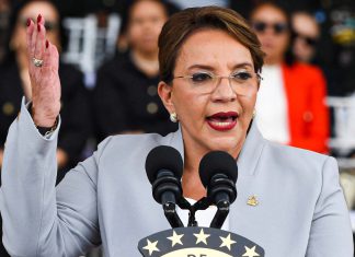 Xiomara Castro denuncia injerencia de Trump en comicios hondureños Presidenta de Honduras denuncia que elecciones están viciadas de nulidad por injerencia externa