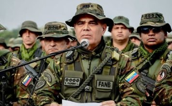 Alto mando militar exige liberación de Maduro, acata a Rodríguez y declara «bloque de combate» contra agresión El alto mando militar de Venezuela exigió la liberación del presidente Maduro. En imagen, Vladimir Padrino, Ministro de Defensa de Venezuela.