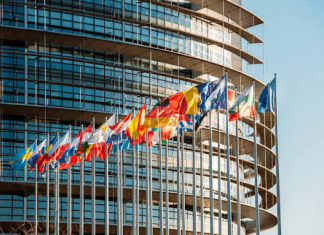 Bloque europeo rechaza aranceles y reafirma soberanía danesa sobre Groenlandia La Unión Europea pasa por uno de los momentos más complejos en su relación con EE.UU.