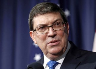 Cuba advierte rechazo interno a Trump por su política migratoria Cuba acusa a Washington de agresión externa y amenazas imperialistas