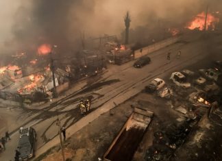 Incendios en Chile dejan 21 muertos y más de 20.000 damnificados Chile enfrenta emergencia crítica por incendios