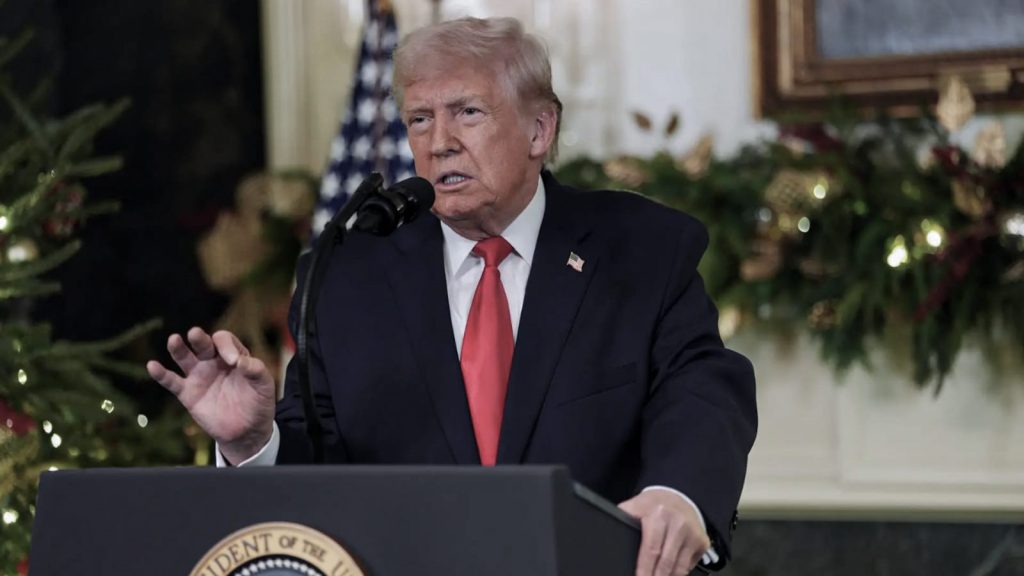 La Casa Blanca admite que los ataques aéreos siguen sobre la mesa