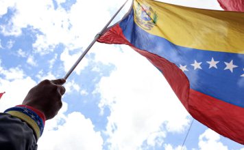 Venezuela decreta duelo nacional tras agresión estadounidense Venezuela decreta duelo nacional por ofensiva militar de EEUU