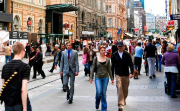 FMI: IA pone en riesgo uno de cada cinco empleos en Finlandia