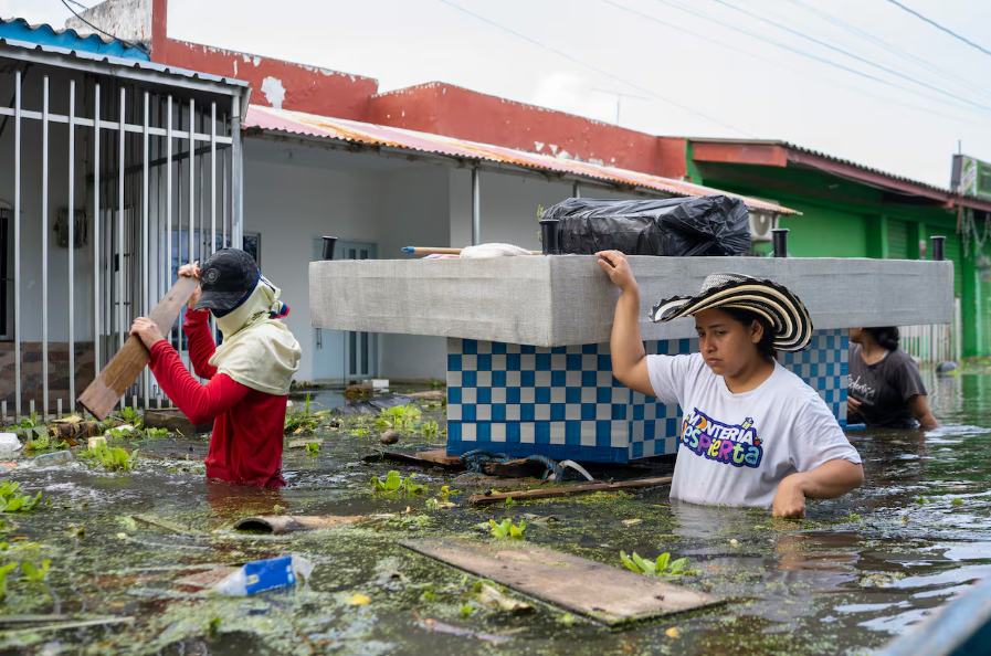 Viviendas afectadas por las intensas lluvias registradas en varias regiones de Colombia.