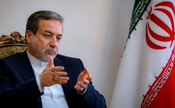 Irán advierte que responderá contra bases de EEUU en la región ante cualquier ataque Canciller califica como “inicio positivo” los contactos indirectos en Omán.