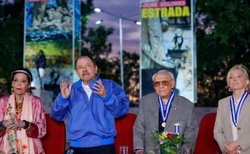 Jaime Morales Carazo: Daniel Ortega es el líder de Centroamérica Jaime Morales Carazo recibe reconocimiento y resalta a Daniel Ortega como líder centroamericano
