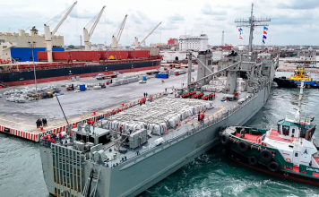 México envía segundo buque con ayuda humanitaria a Cuba Presidenta de México, Claudia Sheinbaum reafirma apoyo humanitario a Cuba mientras negocia con Washington