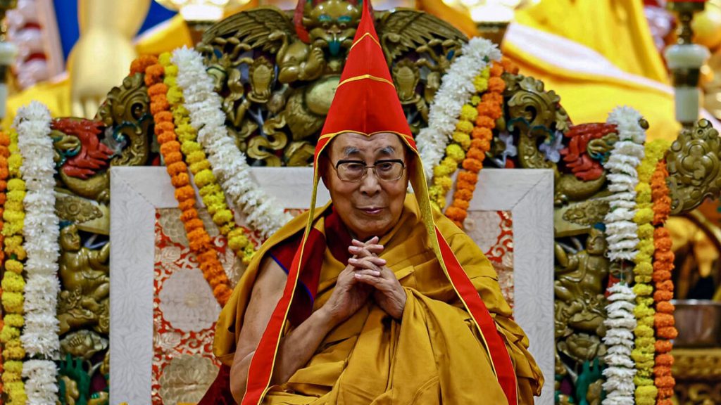 Aclaración sobre vínculos de Dalai Lama y Epstein surge tras publicación de documentos en EEUU.