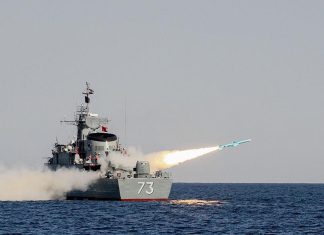 Pezeshkian Irán no busca guerra, pero no cederá ante presiones de Washington Irán realiza ejercicios militares con China y Rusia frente a despliegue naval de Washington