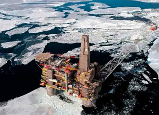 Rusia registra el mayor descubrimiento de crudo en el Ártico