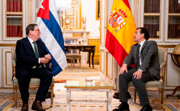 España se acerca a Cuba ante amenazas de EEUU España enviará ayuda humanitaria a Cuba junto a México, Chile y Rusia