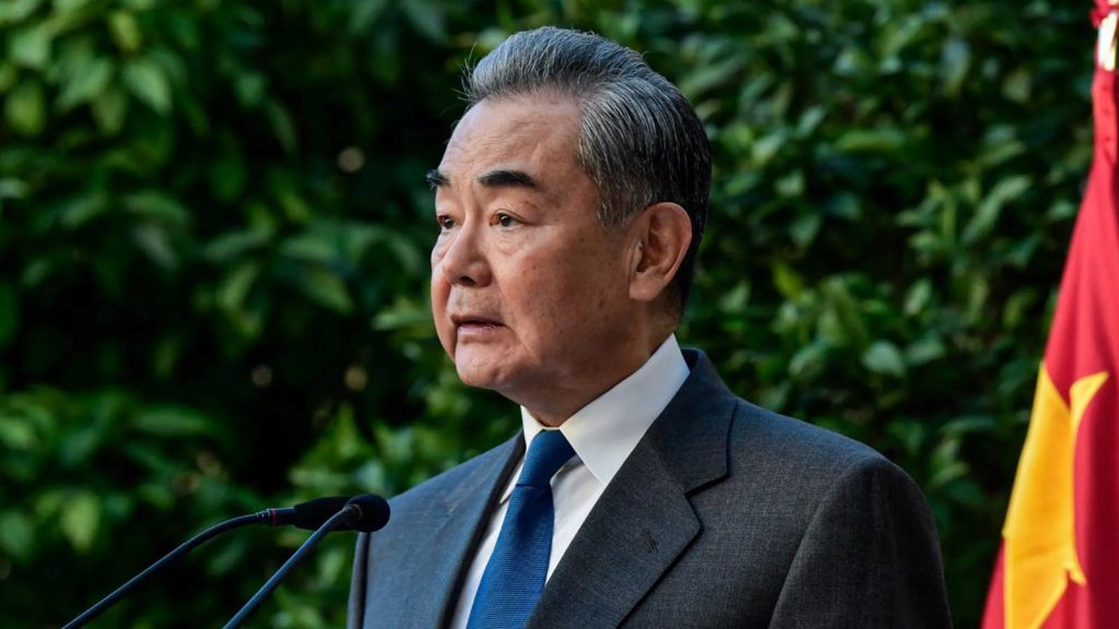 Beijing advierte que el uso de la fuerza agrava el conflicto y pone en riesgo a la población civil