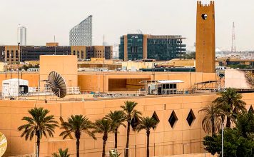 Estación de la CIA en Arabia Saudita es atacada por drones Ataque con drones golpea complejo de la CIA en Arabia Saudita