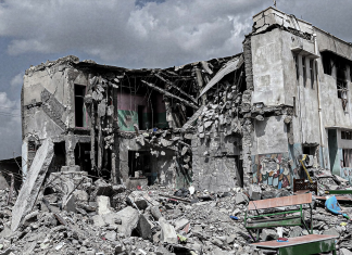 Investigación apunta a EEUU por masacre en escuela de Irán Investigación expone misiles Tomahawk de EEUU contra escuela iraní provocando más de 160 muertos